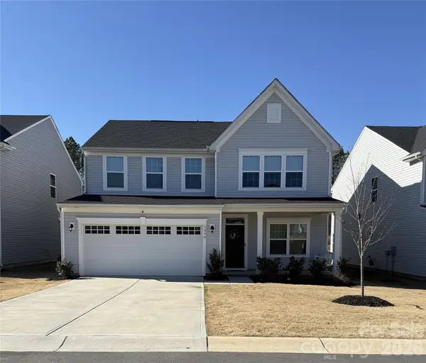 3050 Streamside Drive, Davidson, NC 28036