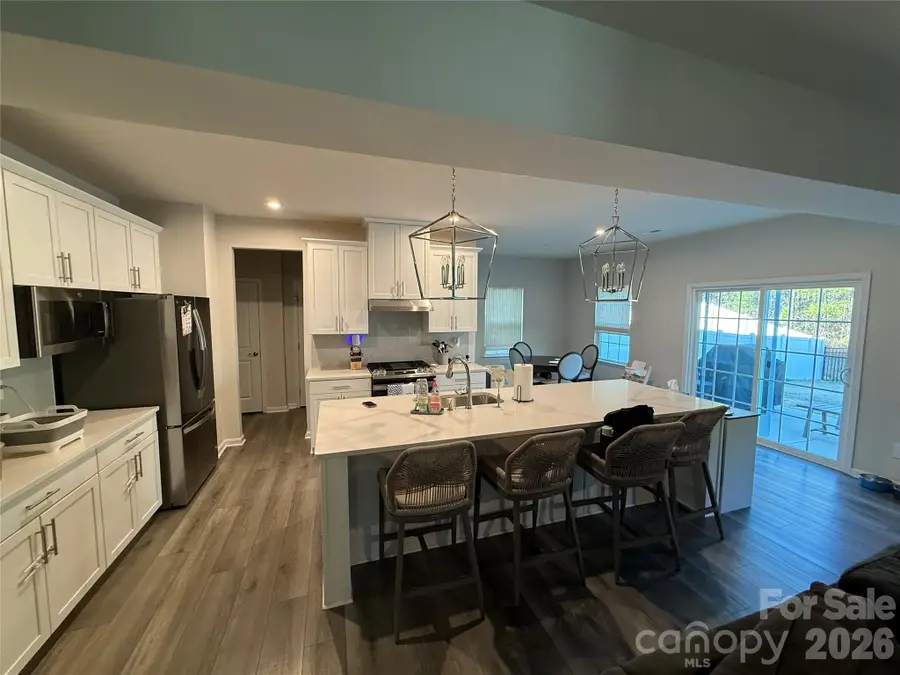 3050 Streamside Drive, Davidson, NC 28036 - Image #3