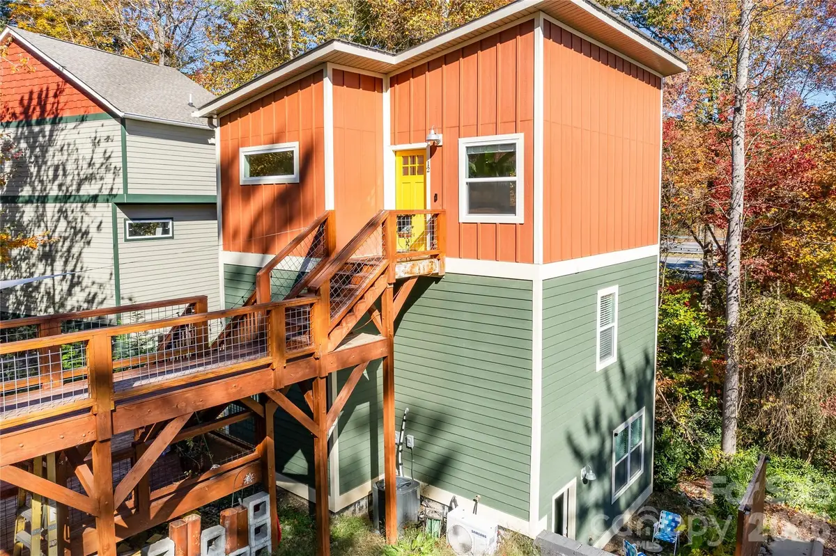 12 Crestwood Lane, Candler, NC 28715 - Image #1