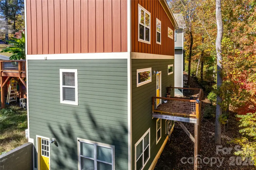 12 Crestwood Lane, Candler, NC 28715 - Image #3