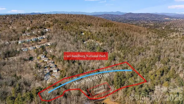 999 Roberts Lane N #7, Flat Rock, NC 28731