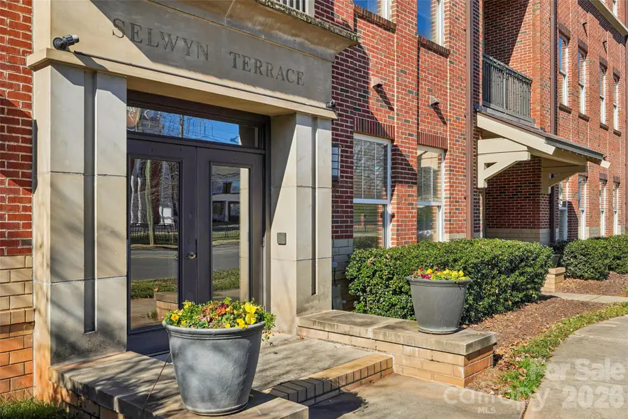 2952 Selwyn Avenue #203, Charlotte, NC 28209 - Image #3