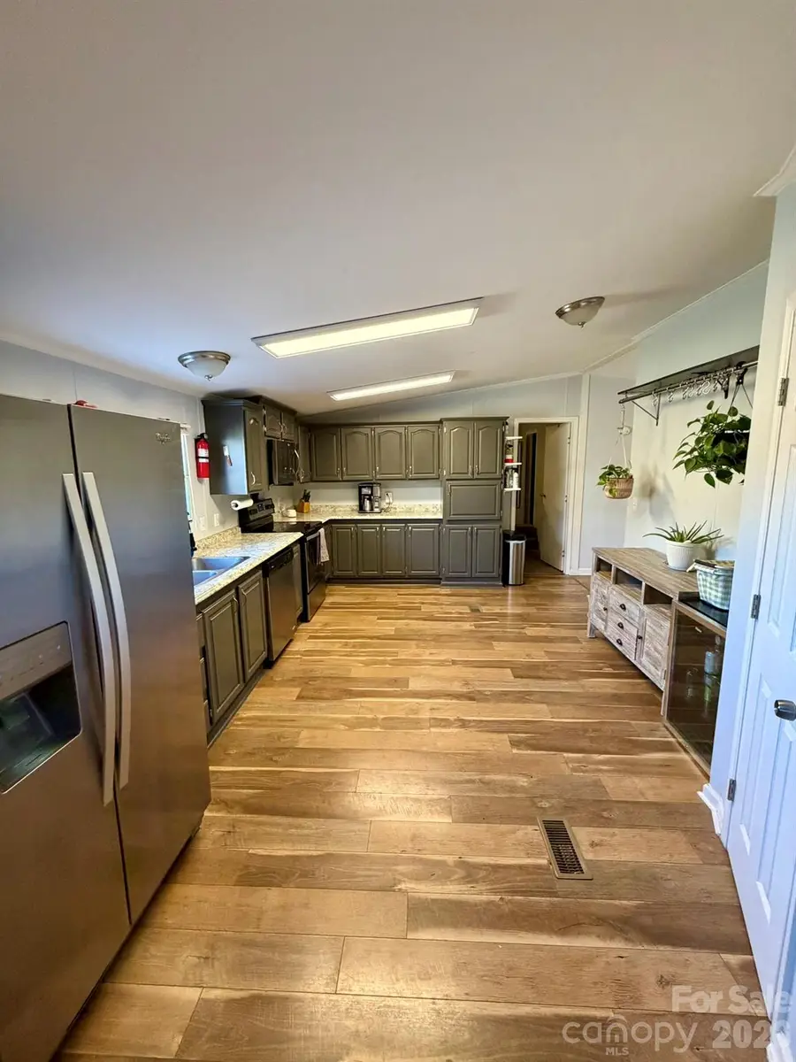 195 Big Tree Drive, Statesville, NC 28677 - Image #3