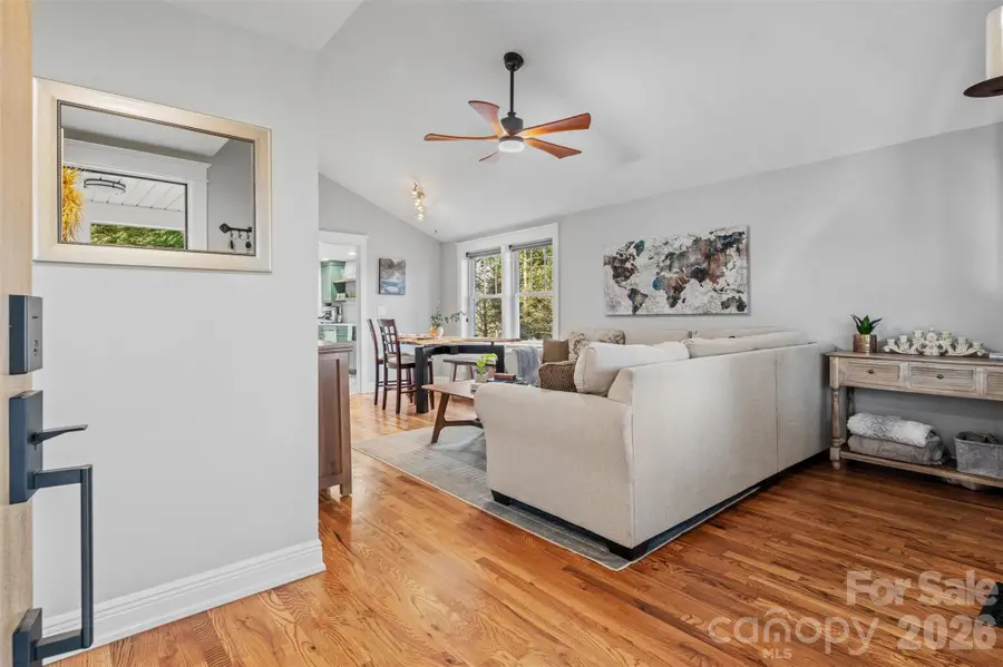 32 Youngs Cove Road, Candler, NC 28715 - Image #3