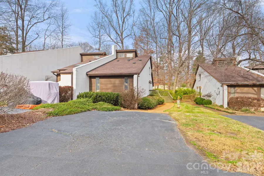 33 Lantern Lane, Lexington, NC 27292 - Image #2