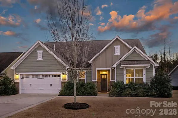 2917 Hiddenbrook Way, Fort Mill, SC 29707