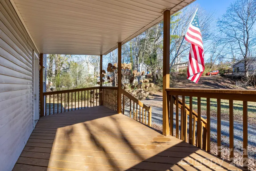 32 Rash Road, Asheville, NC 28806 - Image #3