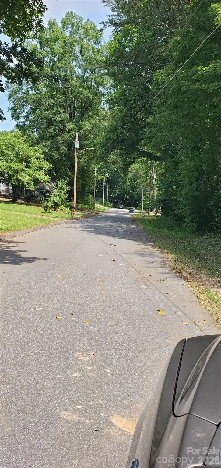 523 Crowell Avenue, Statesville, NC 28677 - Image #2