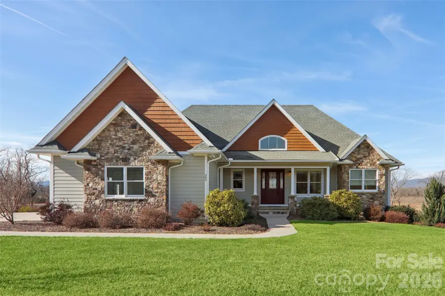 383 Ridgeview Hill Drive, Hendersonville, NC 28791 - Image #3