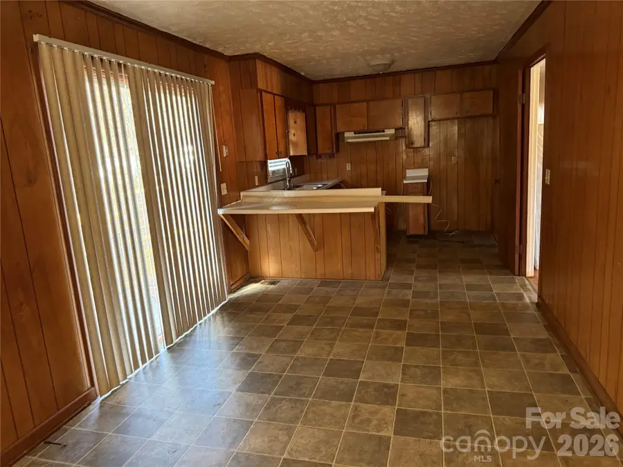 601 Grace Street, Bennettsville, SC 29512 - Image #2