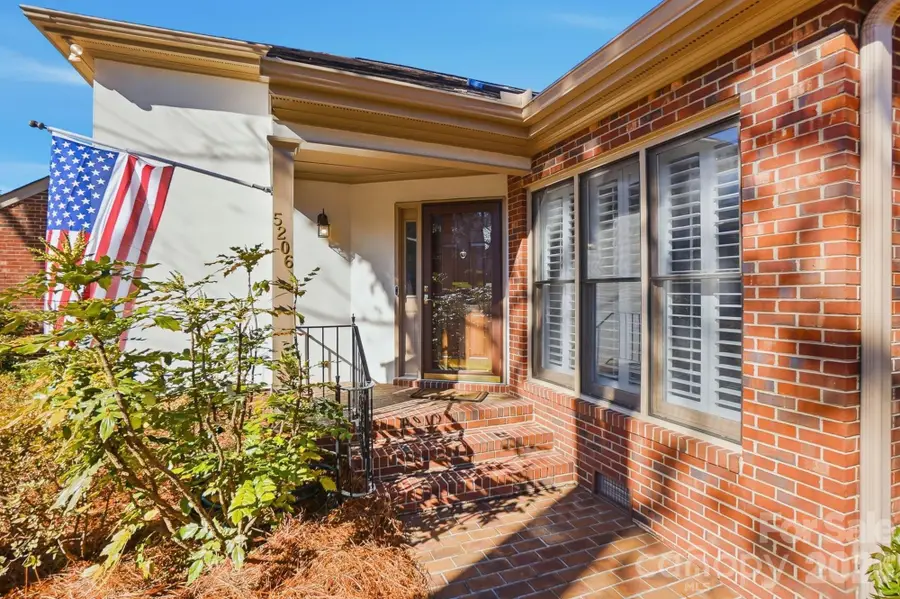5206 Waxwind Lane, Charlotte, NC 28226 - Image #3