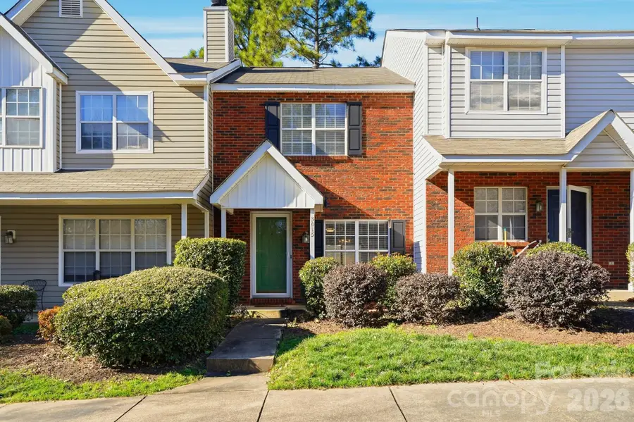 3015 Summercroft Lane, Charlotte, NC 28269 - Image #2