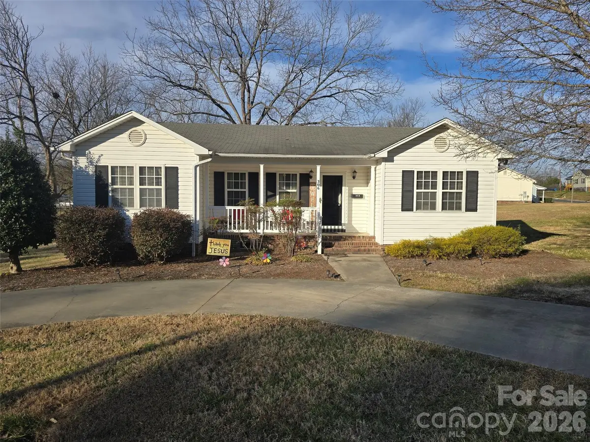 306 W Roswell Street, Troy, NC 27371 - Image #1