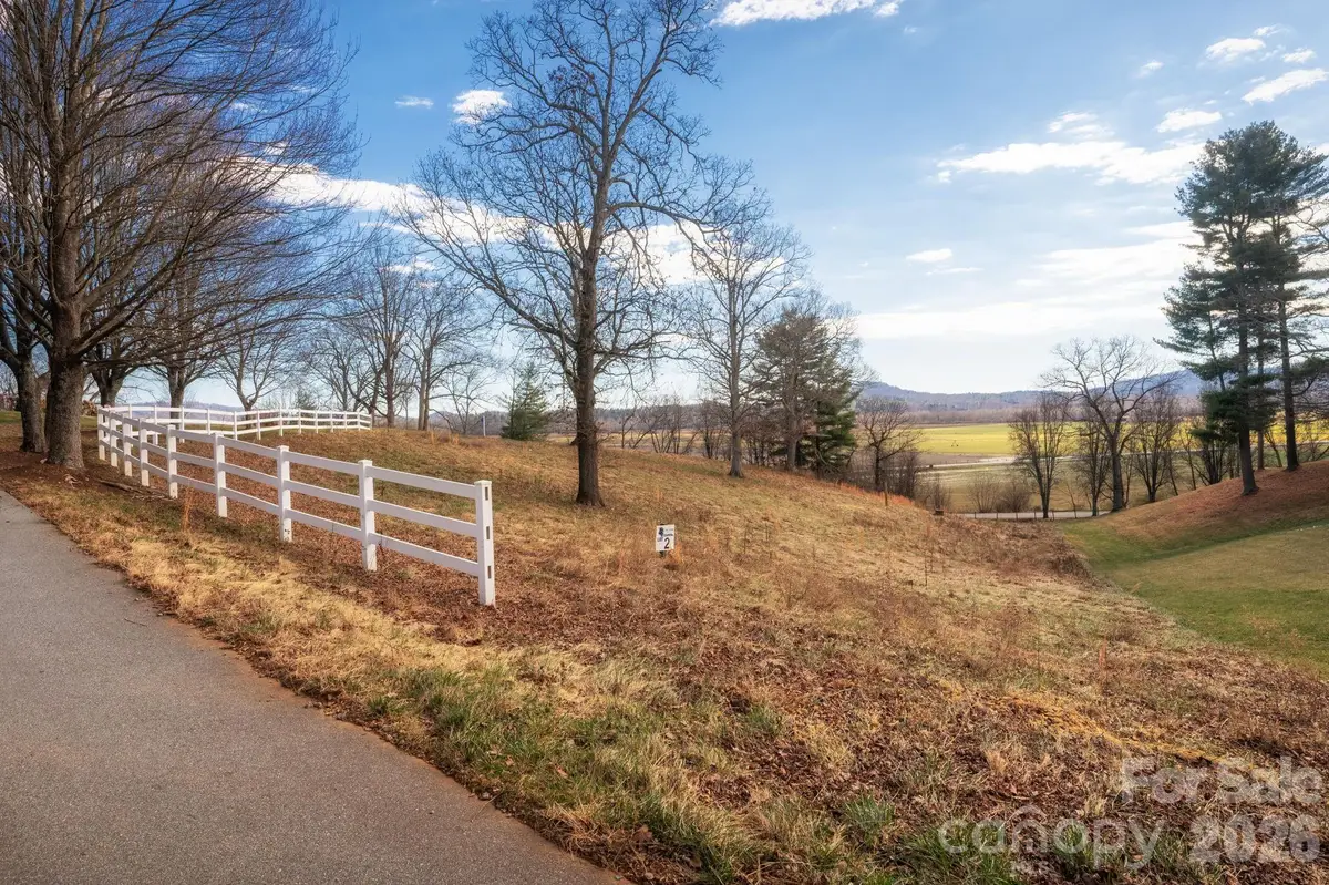 479 Nesbitt Drive #2, Mills River, NC 28759 - Image #1