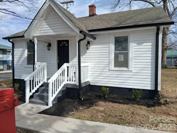 3042 N Oxford Street, Claremont, NC 28610