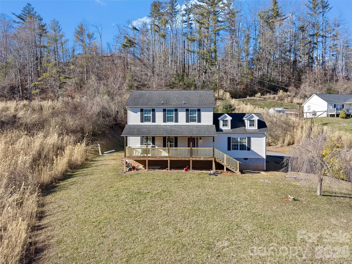 221 Creed Pittman Road, Spruce Pine, NC 28777 - Image #1