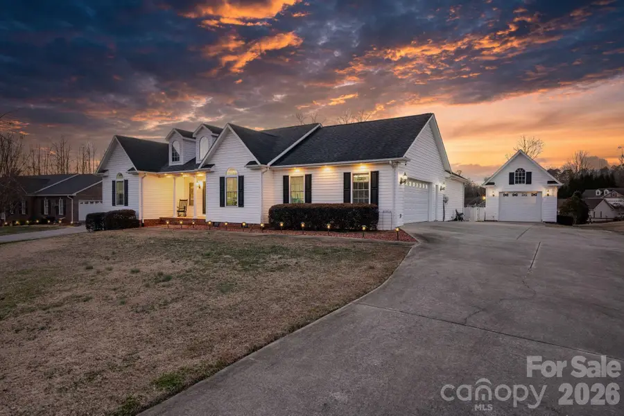 3155 Covington Way, Lenoir, NC 28645 - Image #2