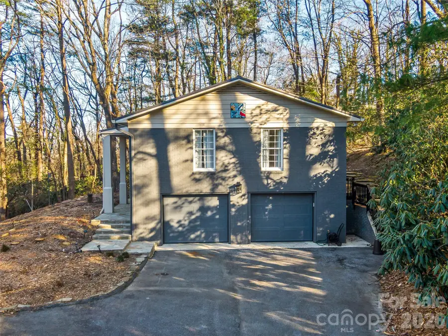 2388 Hebron Road, Hendersonville, NC 28739 - Image #3