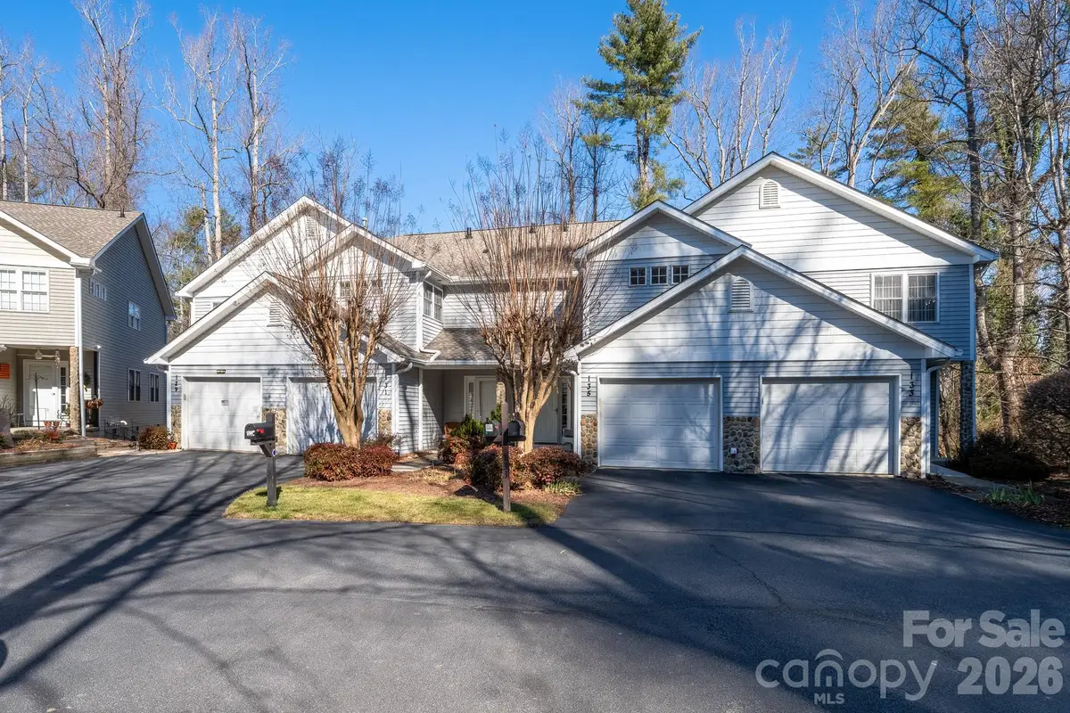 131 Ewarts Pond Road, Hendersonville, NC 28739 - Image #1