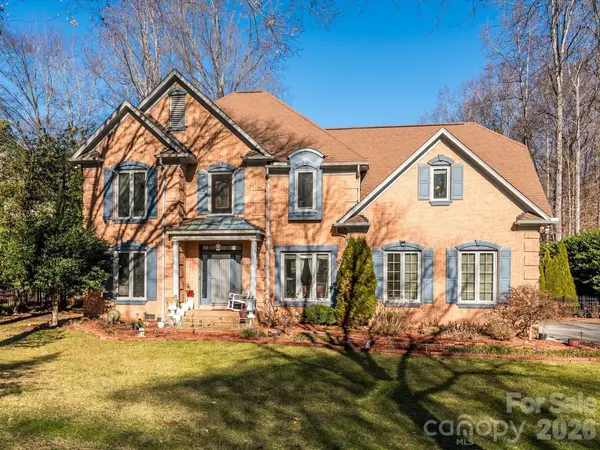 3815 Denmeade Drive, Charlotte, NC 28269