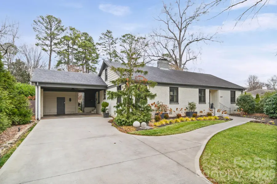 4749 Addison Drive, Charlotte, NC 28211 - Image #2