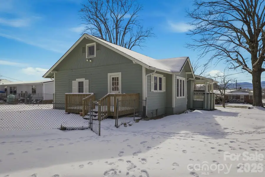 112 Myrtle Street, Morganton, NC 28655 - #3