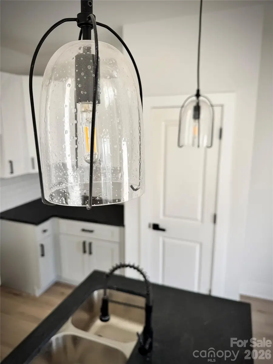 5626 Torrence Street, Charlotte, NC 28269 - Image #3