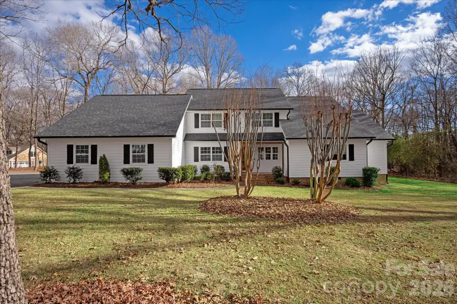 316 Wade Hampton Drive, Matthews, NC 28104 - Image #2