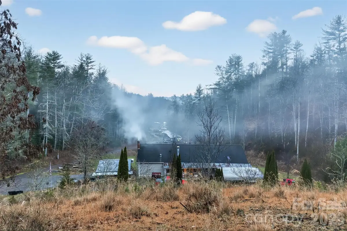 284 Paul Gosnell Road, Marshall, NC 28753 - Image #1