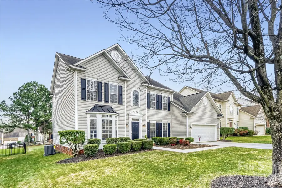 4123 Meadowview Hills Drive, Charlotte, NC 28269 - Image #2