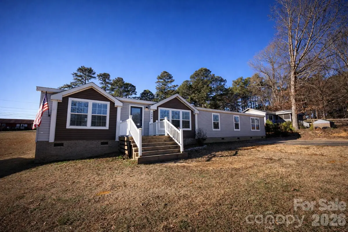 5406 Wrenn Drive, Denver, NC 28037 - Image #1
