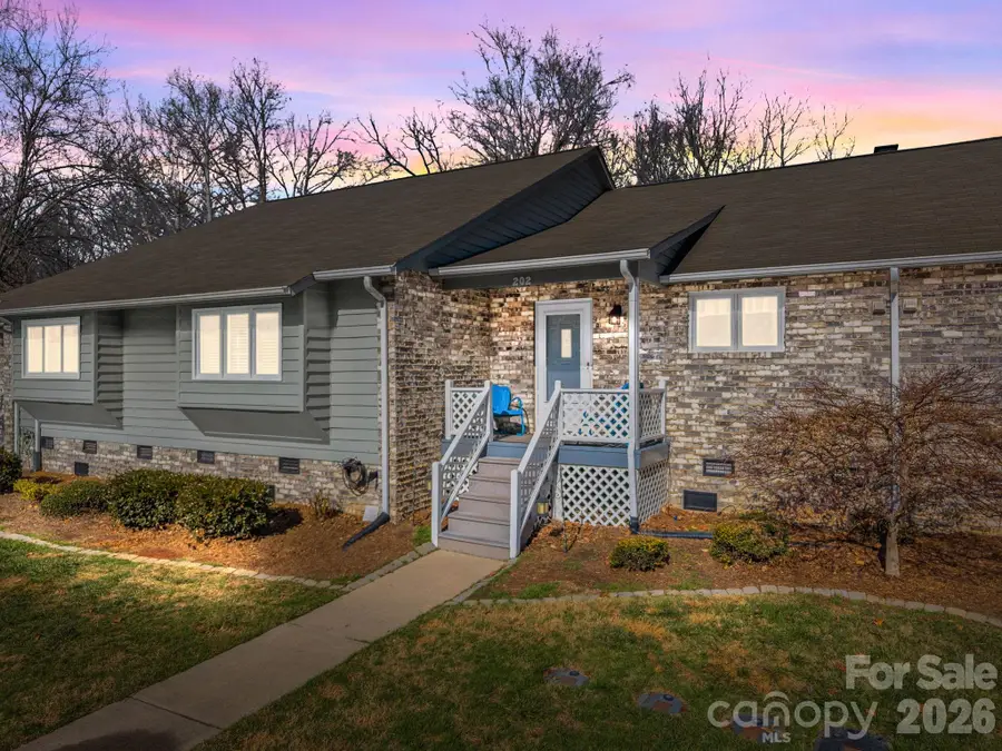 202 Wellington Hills Circle, Salisbury, NC 28147 - Image #2