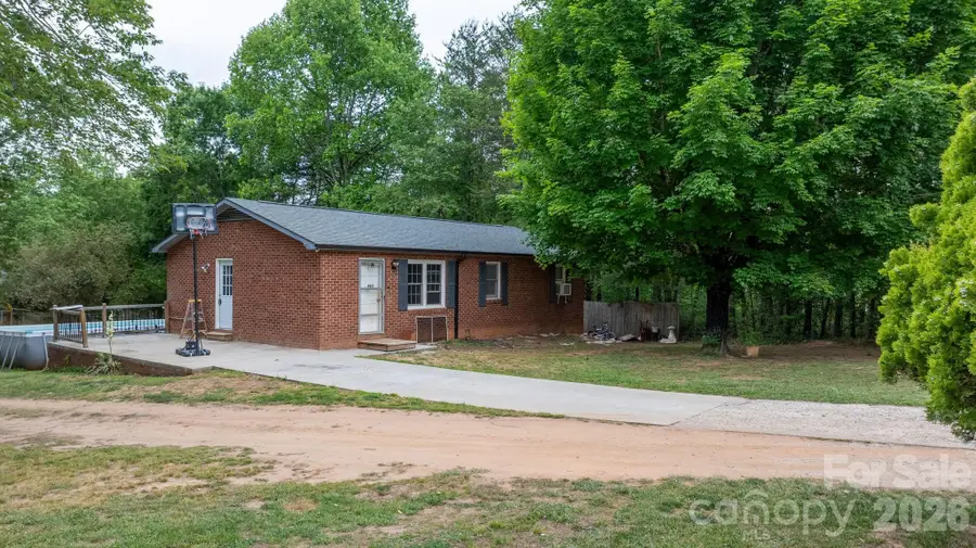 4917 Berkley Street, Morganton, NC 28655 - #2