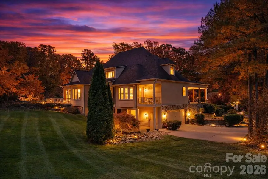 8056 Windsong Road, Denver, NC 28037 - Image #2