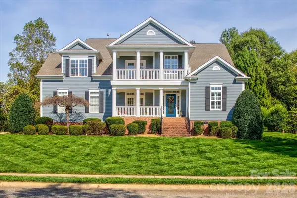 184 Hunters Hill Drive, Statesville, NC 28677