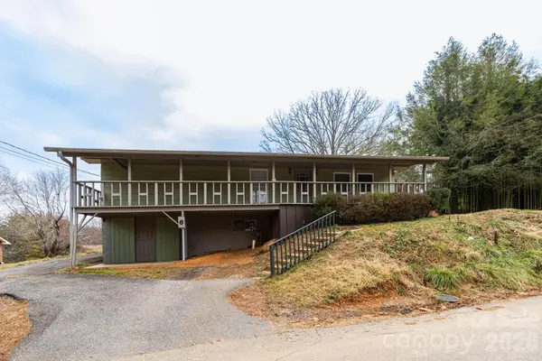 6 Overlook Circle, Asheville, NC 28803