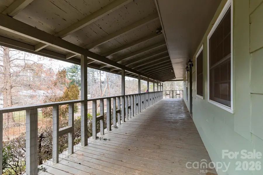 6 Overlook Circle, Asheville, NC 28803 - Image #3