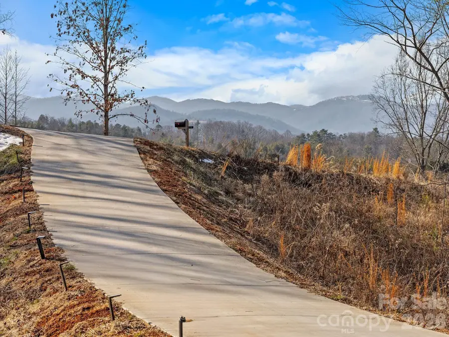 61 Sky Top View, Marshall, NC 28753 - #2