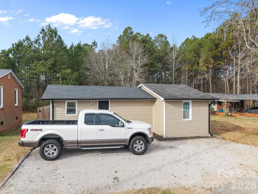 319 N Arnold Street, Pageland, SC 29728 - Image #3