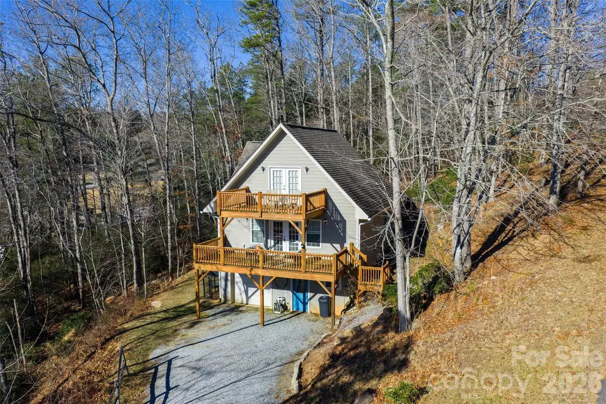 412 Masters View Drive, Etowah, NC 28729 - Image #1