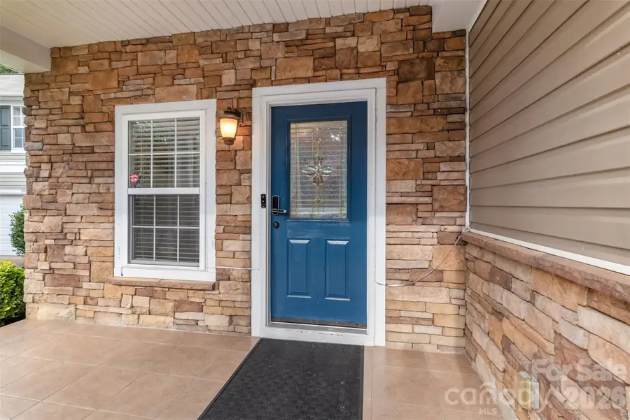 14038 Pinyon Pine Lane, Charlotte, NC 28215 - Image #2