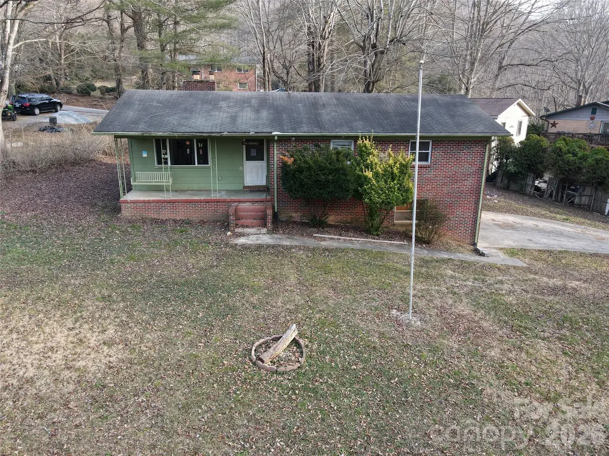 89 Whippoorwill Road, Brevard, NC 28712 - Image #1
