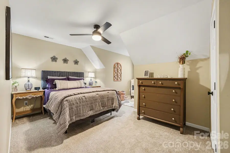 8331 Christmas Court #5401, Charlotte, NC 28216 - Image #3