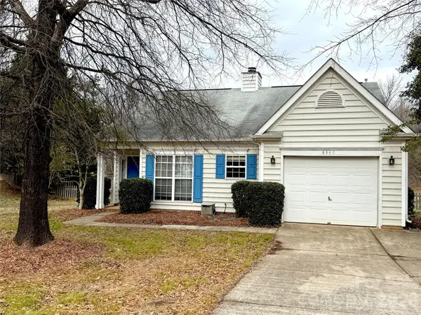 8340 Hornwood Court, Charlotte, NC 28215