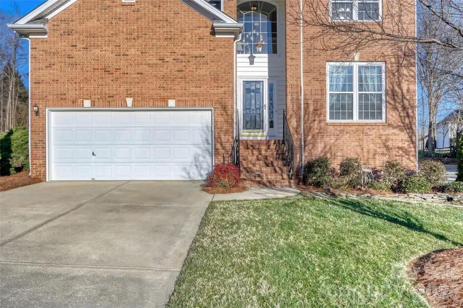 5365 Cambridge Bay Drive, Charlotte, NC 28269 - Image #2
