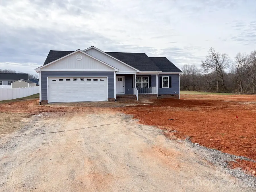 131 Portman Lane, Statesville, NC 28625 - Image #2