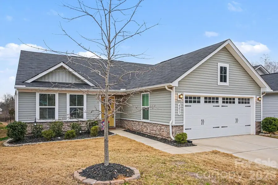 4217 Jones Creek Lane, Charlotte, NC 28215 - Image #2