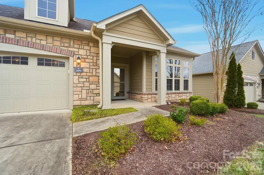 5028 Polo Gate Boulevard, Charlotte, NC 28216 - Image #3