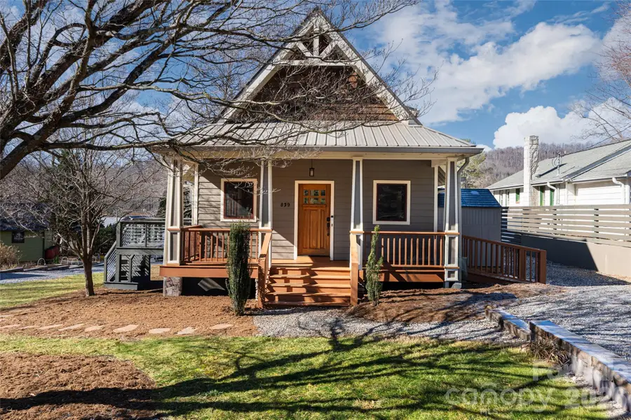 829 N Oconeechee Avenue, Black Mountain, NC 28711 - #2