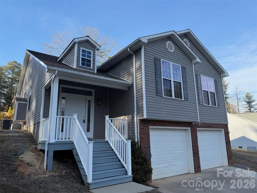 210 S River Glen Drive, Morganton, NC 28655 - #2